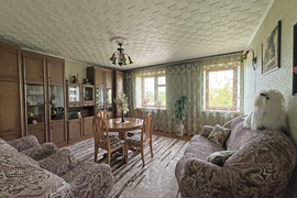 Продаётся 3-комнатная квартира