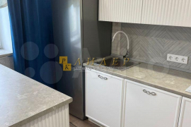 Продам 2-комнатную квартиру