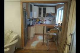 Продается 3-комнатная квартира