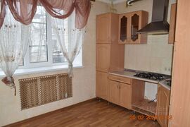 Продается 3-комнатная квартира